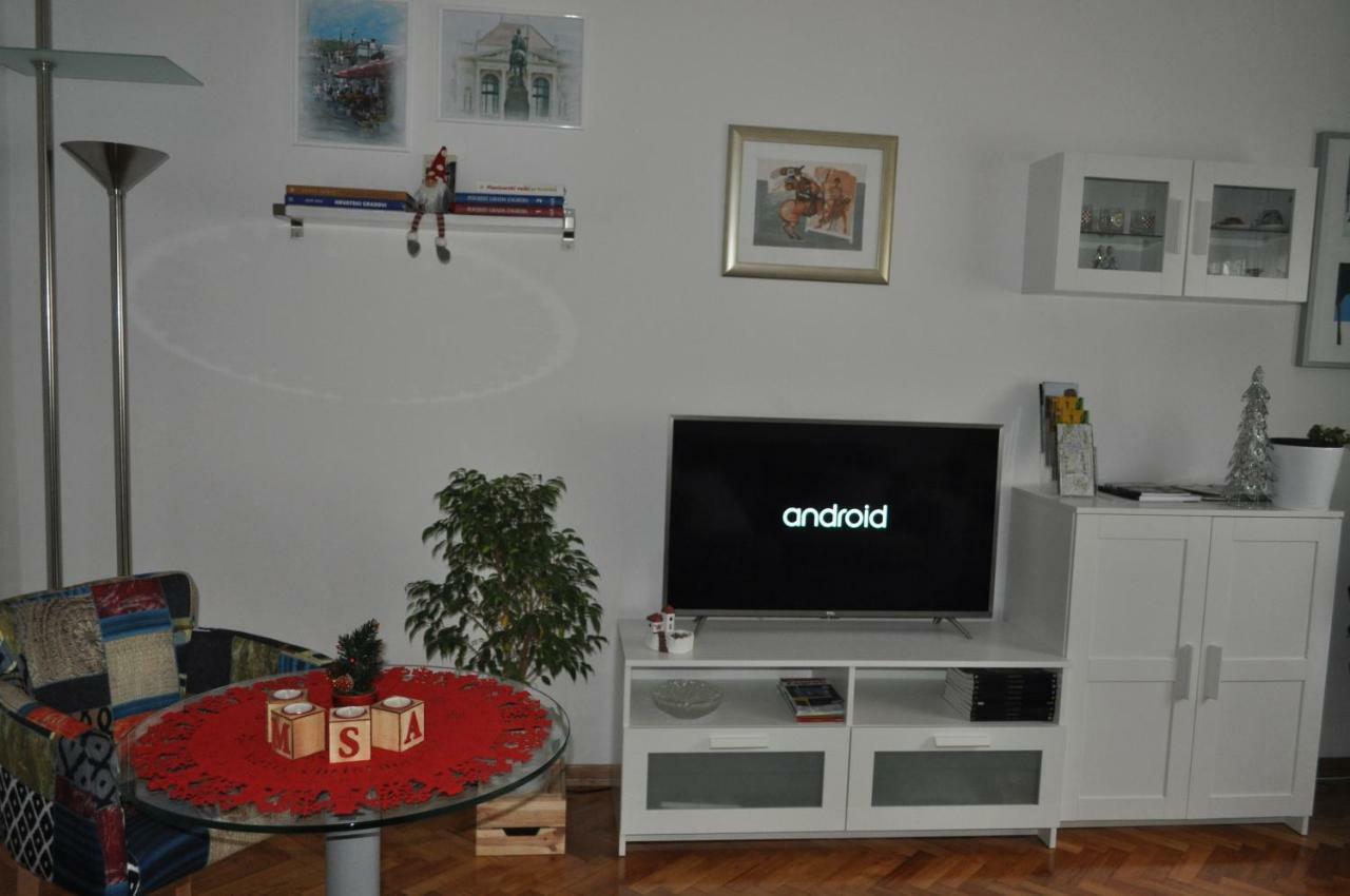 Apartma Mz *